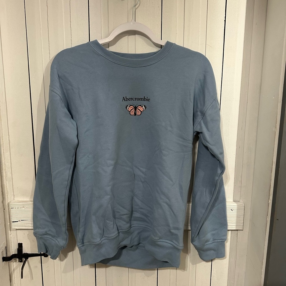 Abercrombie & Fitch Blue Sweater